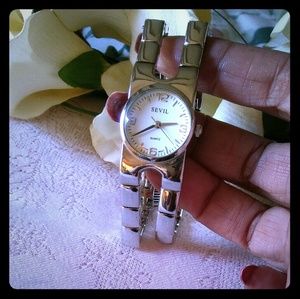 Beautiful Bracelet Link Watch